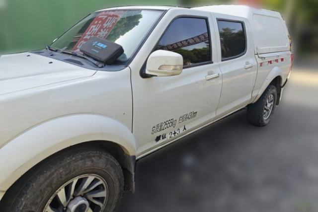 Used Dongfeng Ruichi 2017 2.5T Diesel Two-Wheel Drive Standard Version with Long Cargo Bed – ZD25T5
