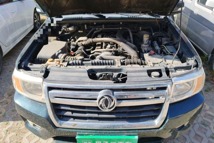 Used Dongfeng Ruichi 2018 2.5T Diesel Two-Wheel Drive Standard Version with Long Cargo Bed – ZD25T5 Engine Bay