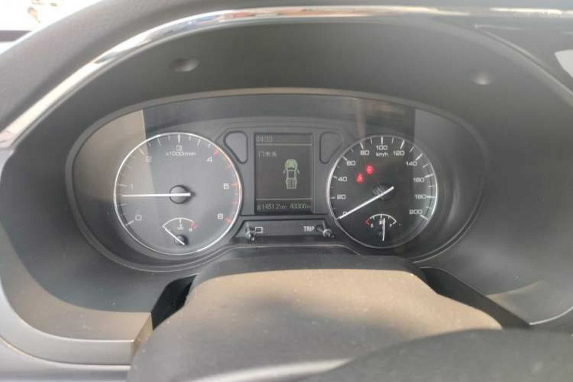 Used Dongfeng Ruichi 2018 2.5T Diesel Two-Wheel Drive Standard Version with Long Cargo Bed – ZD25T5 Instrument Cluster