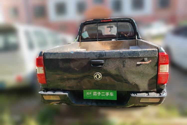 Used Dongfeng Ruichi 2018 2.5T Diesel Two-Wheel Drive Standard Version with Long Cargo Bed – ZD25T5 Rear