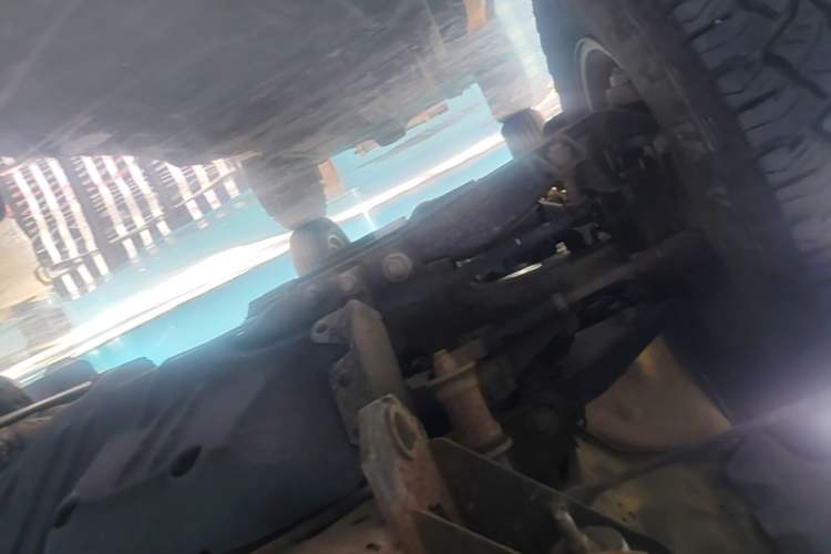 Used Dongfeng Ruichi  Chassis Front