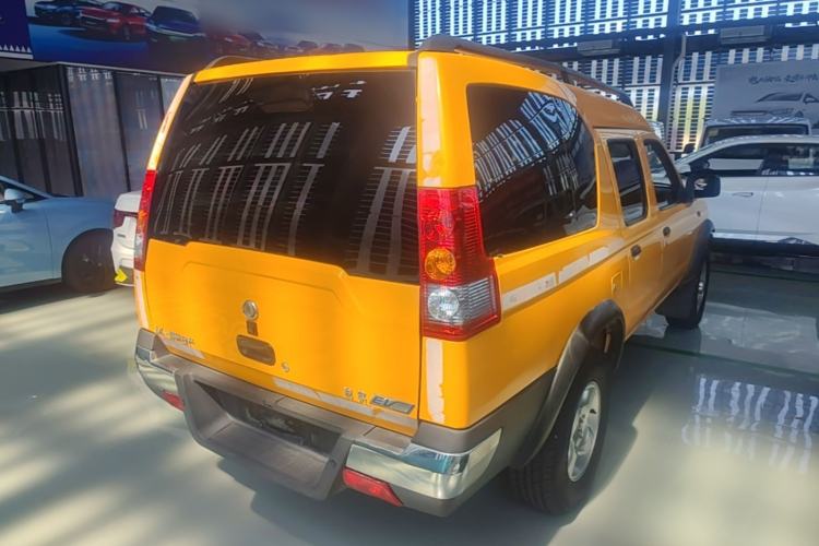 Used Dongfeng Ruichi  Rear Right 45 Deg