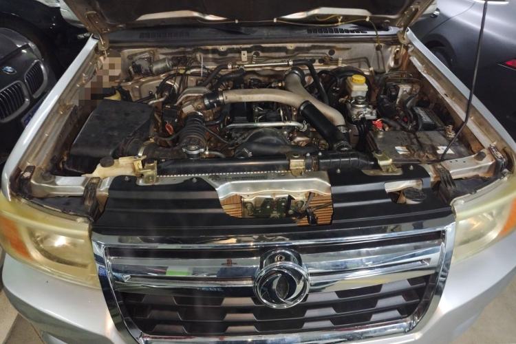 Used Dongfeng Ruichi 2018 2.5T Diesel 4x4 Standard Version ZD25T5 Engine Bay