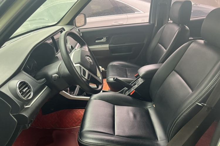 Used Dongfeng Ruichi 2018 2.4L Gasoline Two-Wheel Drive Standard Version ZG24 Interior 2