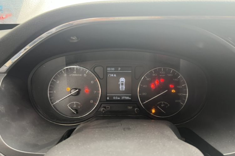 Used Dongfeng Ruichi 2018 2.4L Gasoline Two-Wheel Drive Standard Version ZG24 Odometer Close Up