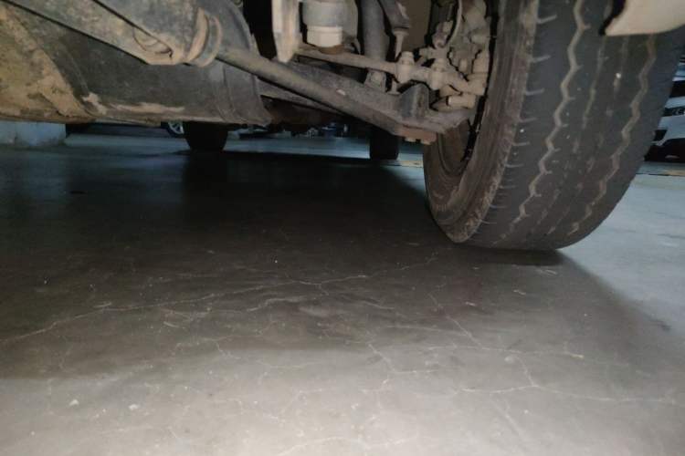 Used Dongfeng Ruichi 2018 2.4L Gasoline Two-Wheel Drive Standard Version ZG24 Chassis Front Left