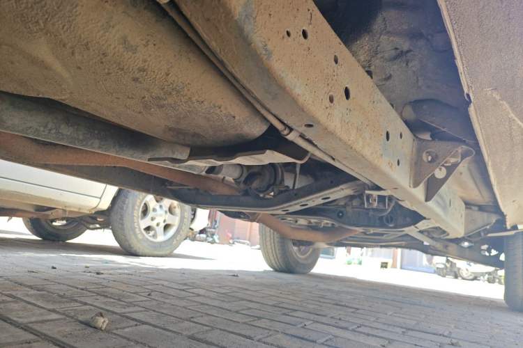 Used Dongfeng Ruichi 2018 2.4L Gasoline 4x4 Standard Version ZG24 Chassis Rear Right