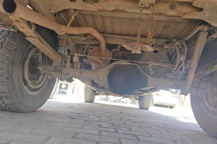 Used Dongfeng Ruichi 2018 2.4L Gasoline 4x4 Standard Version ZG24 Chassis Rear