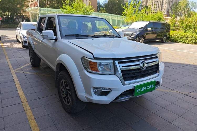 Used Dongfeng Ruichi 2018 2.5T Diesel 4x4 Standard Version ZD25T5 Front Right 45 Deg