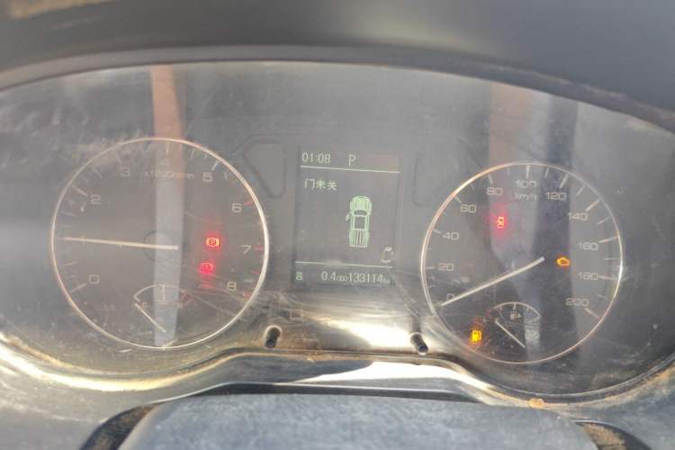 Used Dongfeng Ruichi 2018 2.4L Gasoline 4x4 Standard Version ZG24 Instrument Cluster