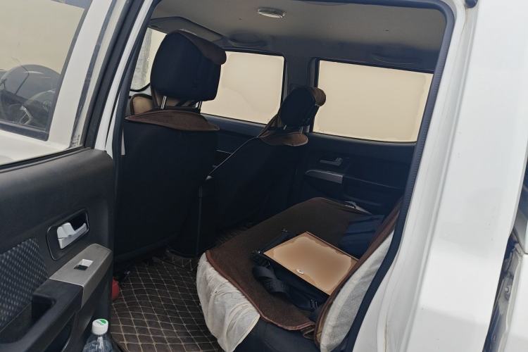 Used Dongfeng Ruichi 2018 2.4L Gasoline 4x4 Standard Version ZG24 Left Rear Seat