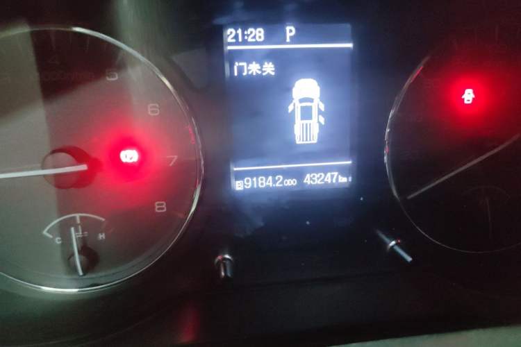 Used Dongfeng Ruichi 2018 2.4L Gasoline Two-Wheel Drive Standard Version ZG24 Odometer Close Up