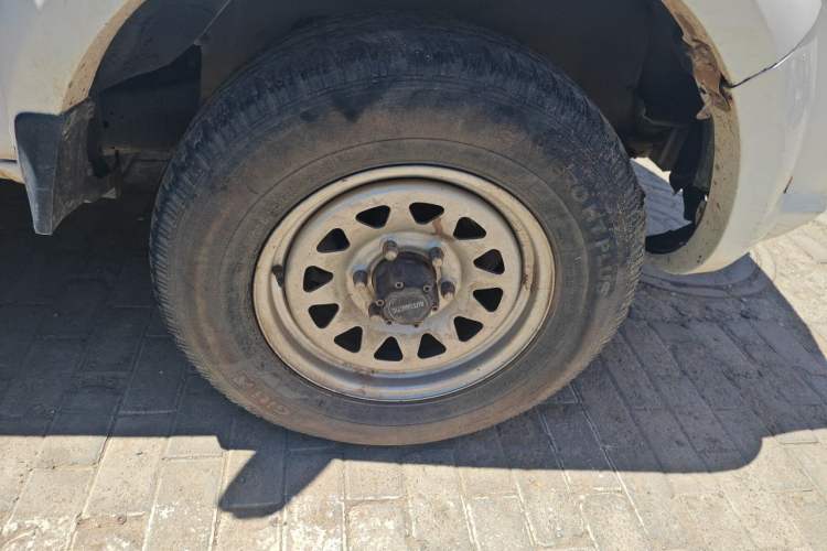 Used Dongfeng Ruichi 2018 2.4L Gasoline 4x4 Standard Version ZG24 Right Front Wheel Hub