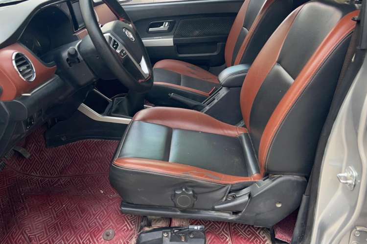 Used Dongfeng Ruichi 2019 2.4L Gasoline China VI Standard Two-Wheel Drive Luxury Regular Cab 2TZD Left Front Seat