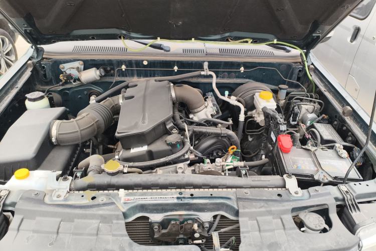 Used Dongfeng Ruichi 2021 2.4L Gasoline Two-Wheel-Drive Base Version with Long Cargo Bed 2TZD Engine Bay