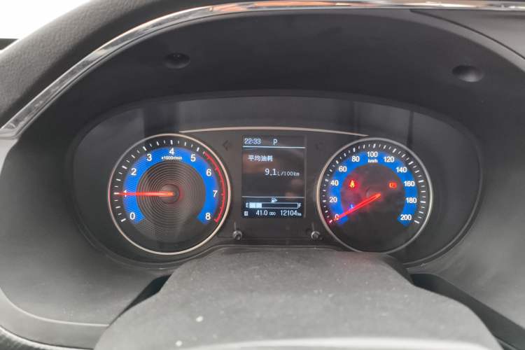 Used Dongfeng Ruichi 2021 2.4L Gasoline Two-Wheel-Drive Base Version with Long Cargo Bed 2TZD Instrument Cluster
