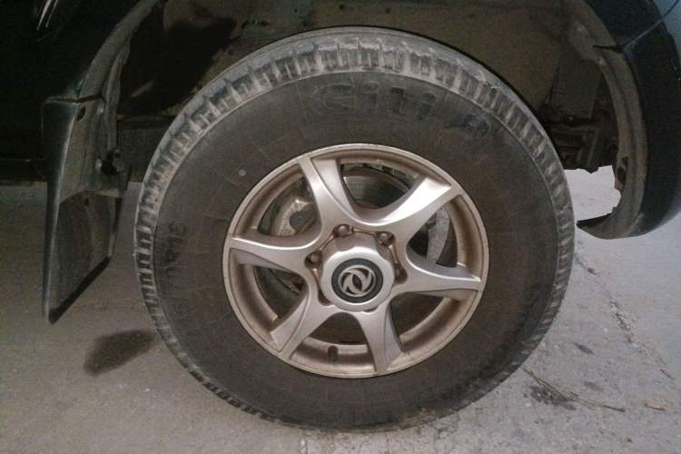 Used Dongfeng Ruichi 2021 2.4L Gasoline Two-Wheel-Drive Base Model for Entrepreneurship Model 2TZD Right Front Wheel Hub
