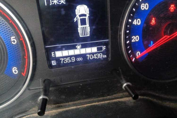 Used Dongfeng Ruichi 2021 2.4T Diesel 4x4 Base Version YCY24165-61 Odometer Close Up