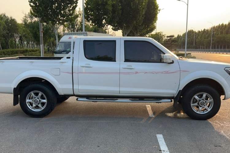 Used Dongfeng Ruichi 2021 2.4L Gasoline Two-Wheel-Drive Base Version with Long Cargo Bed 2TZD Exterior 3