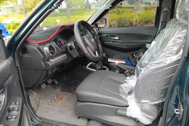 Used Dongfeng Ruichi 2023 2.4T Diesel Two-Wheel Drive Business Edition Long Cargo Bed YCY24165-61 Driver Seat