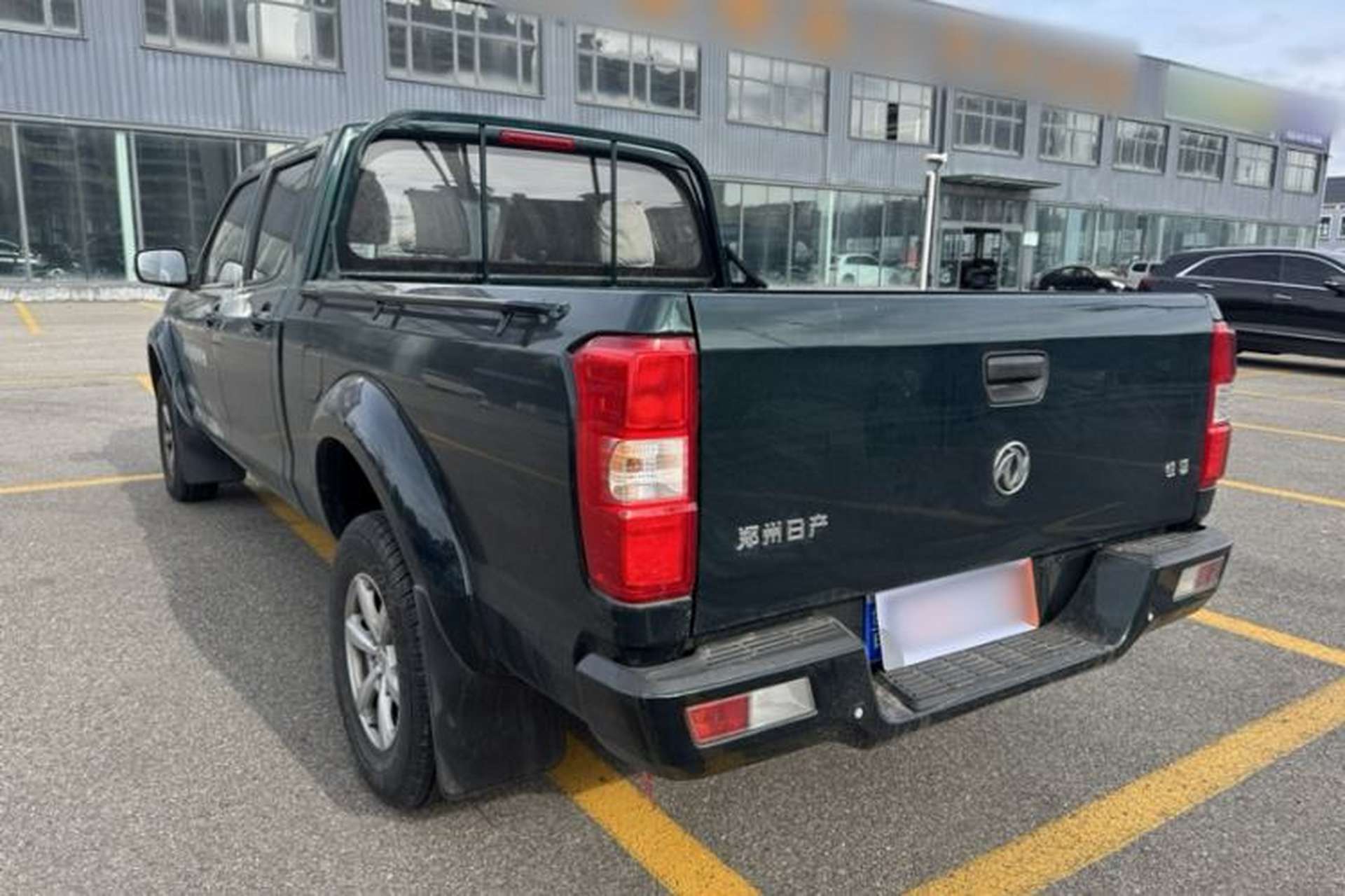 Used Dongfeng Ruichi 2023 2.4T Diesel Two-Wheel Drive Business Edition Long Cargo Bed YCY24165-61 Exterior 3