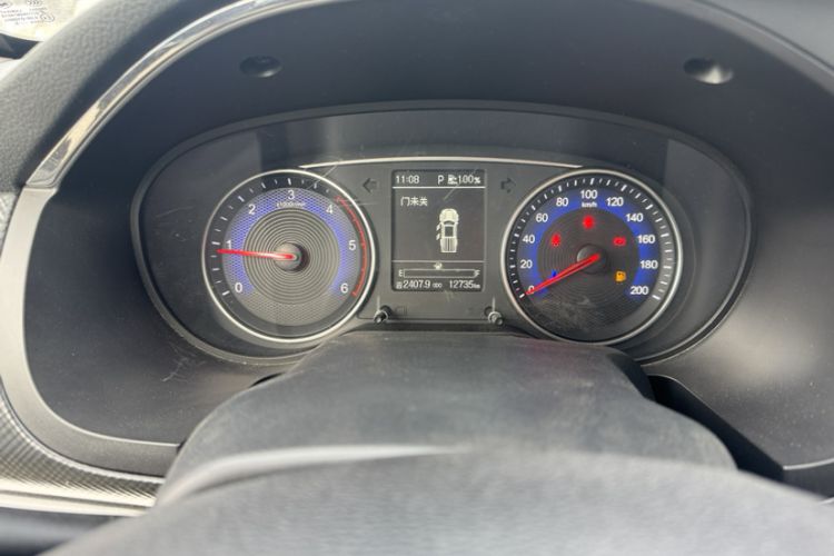 Used Dongfeng Ruichi 2023 2.4T Diesel Two-Wheel Drive Business Edition Long Cargo Bed YCY24165-61 Odometer Close Up