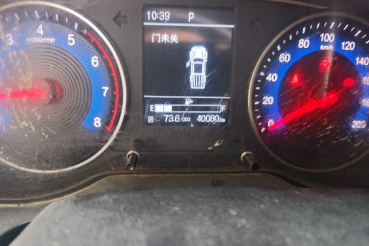 Used Dongfeng Ruichi 2023 2.4L Gasoline Two-Wheel Drive Base Version with Long Cargo Bed 2TZH Odometer Close Up