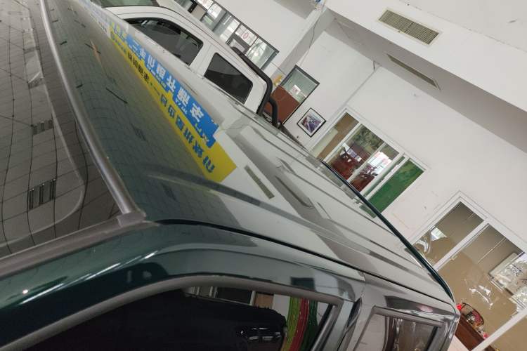 Used Dongfeng Ruichi 2023 2.4T Diesel Two-Wheel Drive Base Version YCY24165-61 Roof
