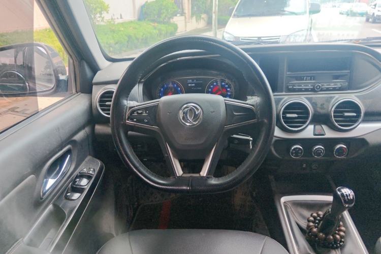 Used Dongfeng Ruichi 2023 2.4L Gasoline Two-Wheel Drive Base Version with Long Cargo Bed 2TZH Steering Wheel