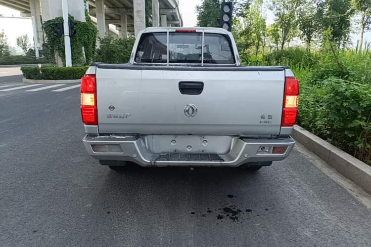 Used Dongfeng Ruichi 2023 2.4T Diesel Two-Wheel Drive Business Edition Long Cargo Bed YCY24165-61 Rear