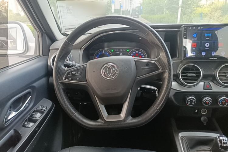 Used Dongfeng Ruichi 2023 2.4T Diesel Two-Wheel Drive Business Edition Long Cargo Bed YCY24165-61 Steering Wheel