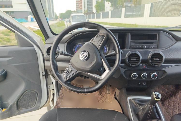 Used Dongfeng Ruichi 2025 Model 2.4L Gasoline Two-Wheel-Drive Entrepreneur Edition—Base Model Steering Wheel