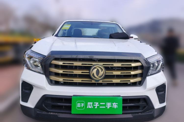 Used Dongfeng Ruichi 2026 Model 2.3T Diesel Four-Wheel Drive Manual Long-Box Flatbed Front