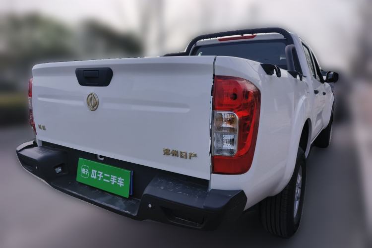 Used Dongfeng Ruichi 2026 Model 2.3T Diesel Four-Wheel Drive Manual Long-Box Flatbed Rear Right 45 Deg