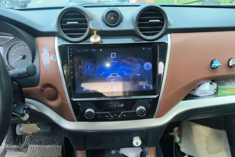 Used Dongfeng Ruichi 6 2019 2.4L Manual Two-Wheel Drive Gasoline Luxury Version 2TZD Audio And AC Panel