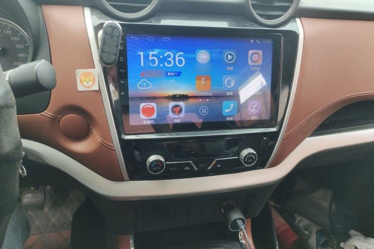 Used Dongfeng Ruichi 6 2019 2.4L Manual Two-Wheel Drive Gasoline Luxury Version 2TZD Audio And AC Panel