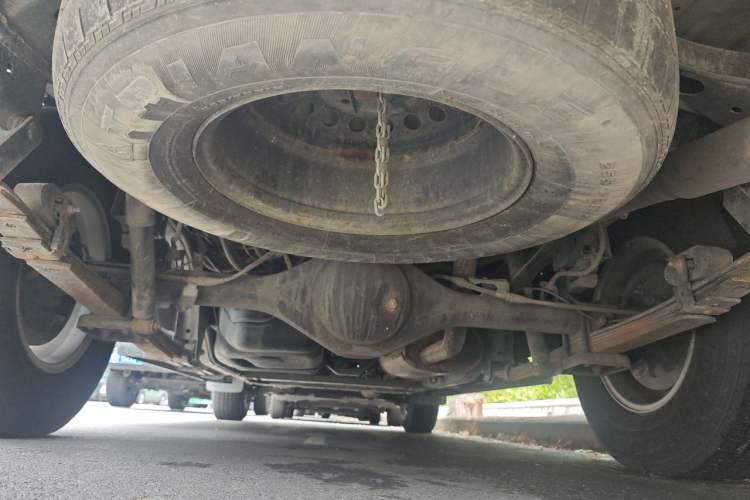 Used Dongfeng Ruichi 6  Chassis Rear