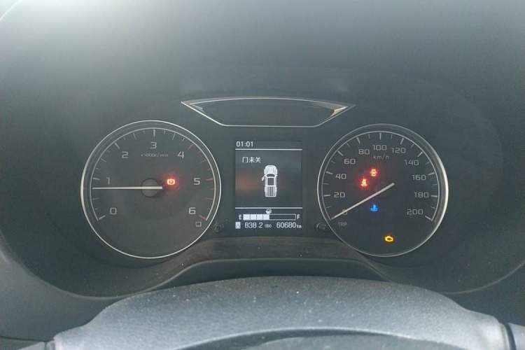 Used Dongfeng Ruichi 6 2019 2.5T Manual Two-Wheel Drive Diesel Standard Version ZD25T5 Instrument Cluster