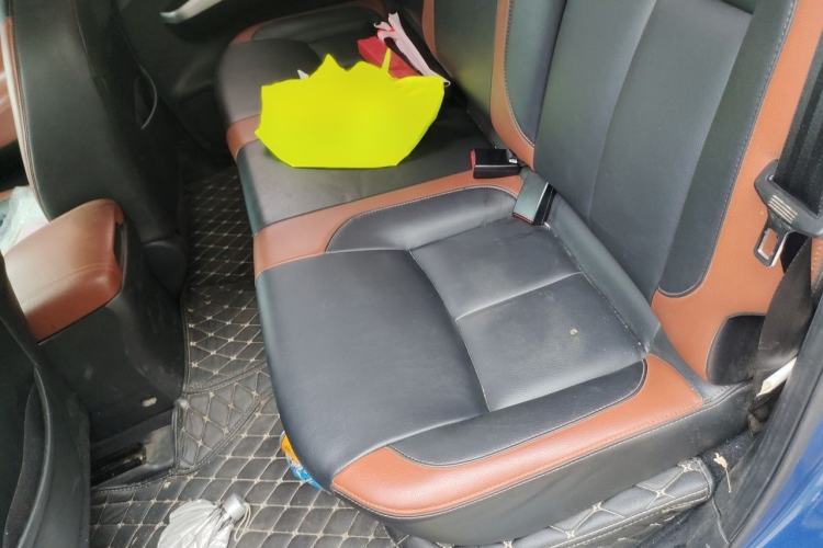 Used Dongfeng Ruichi 6 2019 2.4L Manual Two-Wheel Drive Gasoline Luxury Version 2TZD Interior 4