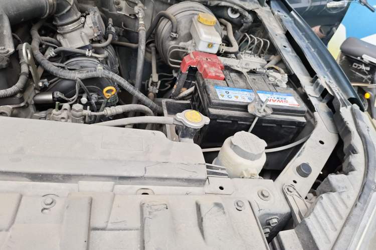 Used Dongfeng Ruichi 6 2019 2.4L Manual Two-Wheel Drive Gasoline Luxury Version 2TZD Engine Bay Left