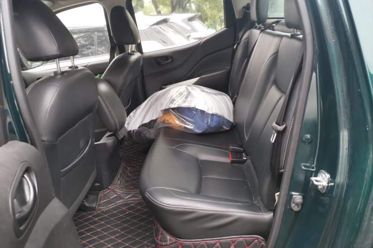 Used Dongfeng Ruichi 6 2019 2.4L Manual Two-Wheel Drive Gasoline Standard Version 2TZD Left Rear Seat