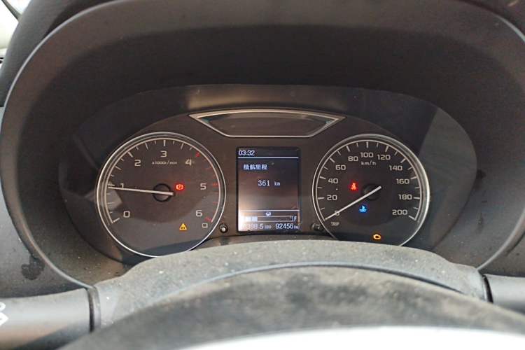 Used Dongfeng Ruichi 6 2019 2.5T Manual Two-Wheel Drive Diesel Standard Version ZD25T5 Instrument Cluster