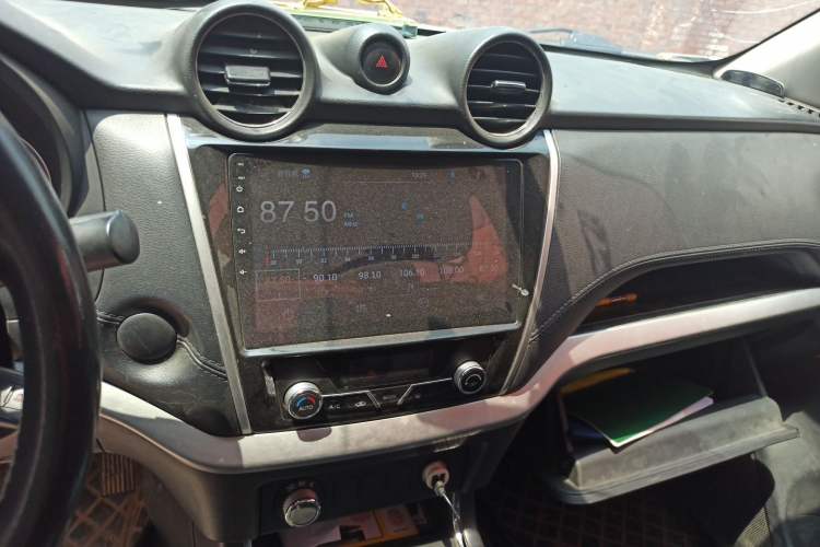 Used Dongfeng Ruichi 6 2019 2.4L Manual 4x4 Gasoline Standard Version 2TZD Audio And AC Panel