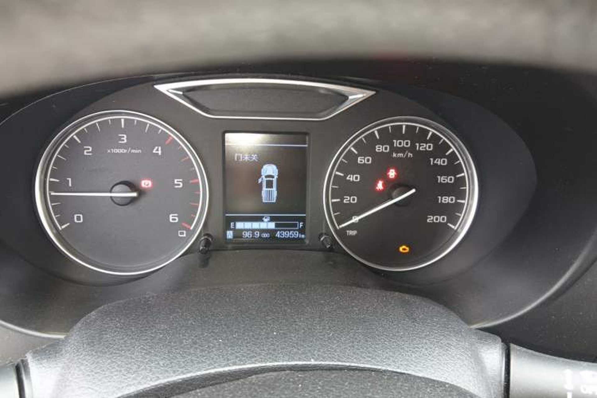 Used Dongfeng Ruichi 6 2019 2.5T Manual 4x4 Diesel Standard Version ZD25T5 Instrument Cluster
