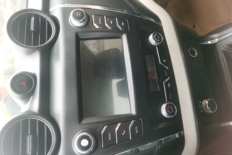 Used Dongfeng Ruichi 6 2019 2.5T Manual 4x4 Diesel Standard Version ZD25T5 Instrument Cluster