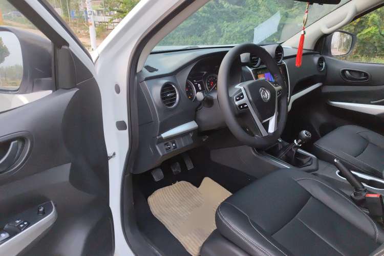 Used Dongfeng Ruichi 6 2019 2.4L Manual Two-Wheel Drive Gasoline Standard Version China VI Emission Standard 2TZD Interior 3