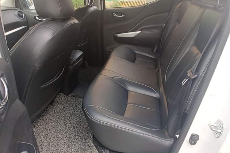Used Dongfeng Ruichi 6 2019 2.4L Manual 4x4 Gasoline Standard Version China VI Emission Standard 2TZD Left Rear Seat