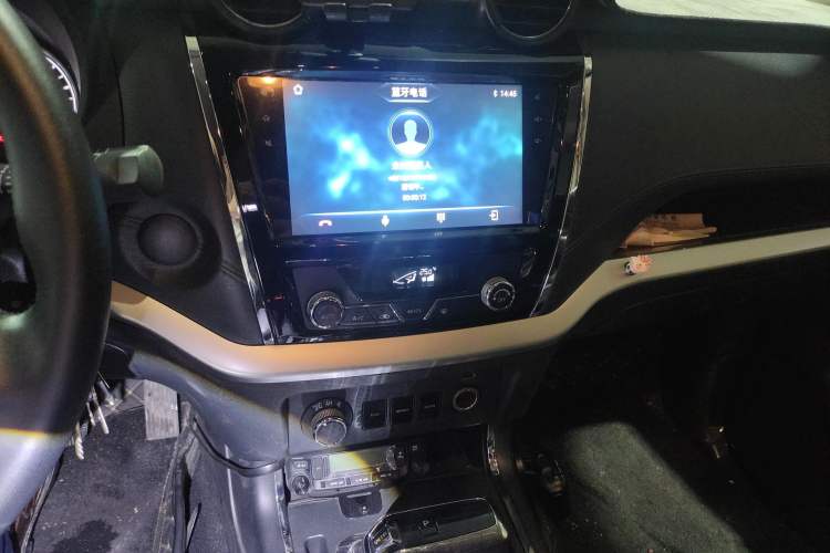 Used Dongfeng Ruichi 6 2020 2.3T Automatic All-Wheel Drive Diesel Luxury Version China VI Standard M9T Audio And AC Panel