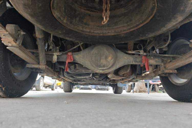 Used Dongfeng Ruichi 6 2020 2.3T Automatic All-Wheel-Drive Diesel Off-Road Version M9T Chassis Rear