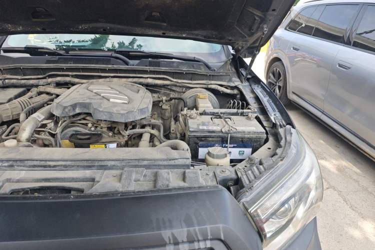 Used Dongfeng Ruichi 6 2020 2.3T Automatic All-Wheel-Drive Diesel Off-Road Version M9T Engine Bay Left